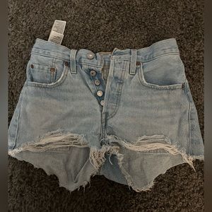 Light wash Levi 501 Buttonfly shorts
